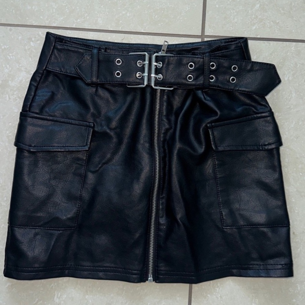 Blashe black leather skirt